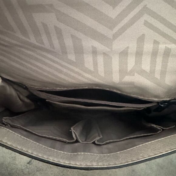 Rebecca Minkoff Vanity Saddle Genuine Leather Crossbody Bag Handbag Whip-Stitch - Picture 3 of 16